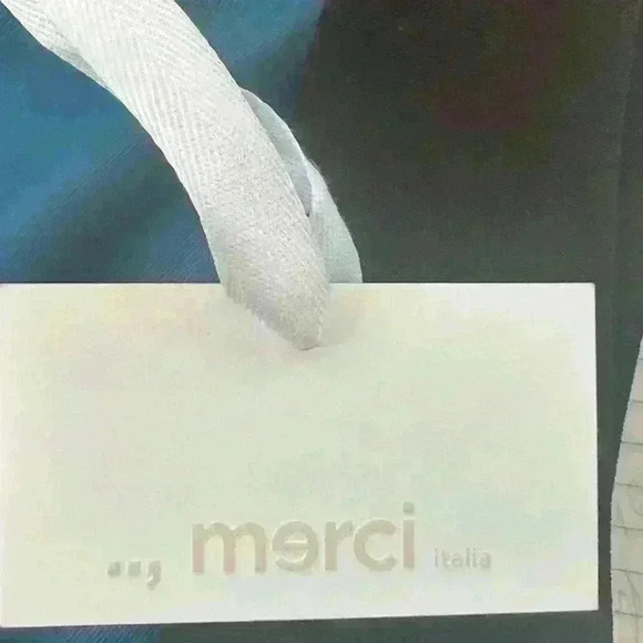 Merci Black Two Button V-Neck Black Cropped Vest Size Medium New With Tag! - Picture 6 of 7